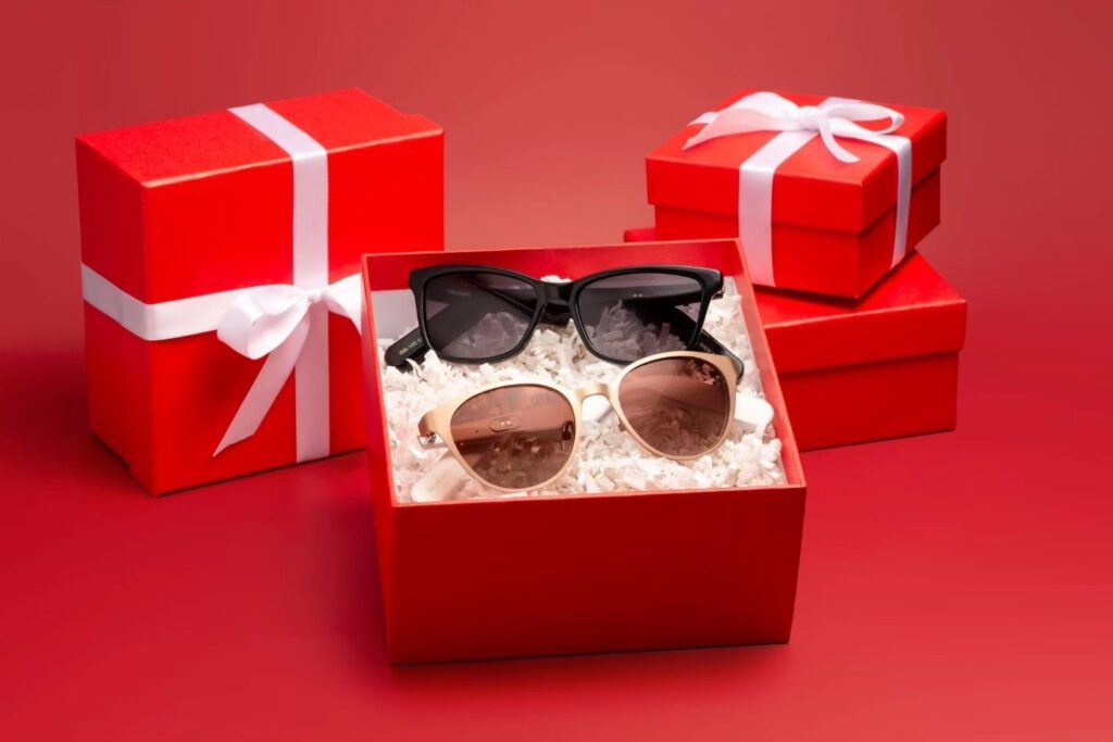 best studio for sunglasses product photography