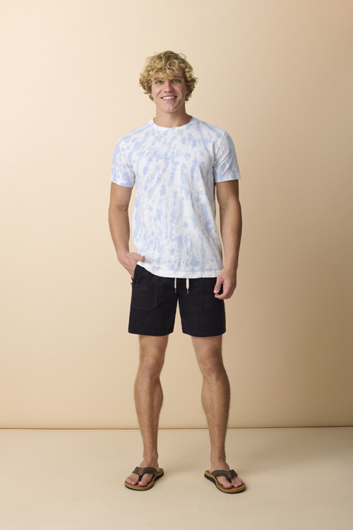 Studio fashion photography for ecommerce