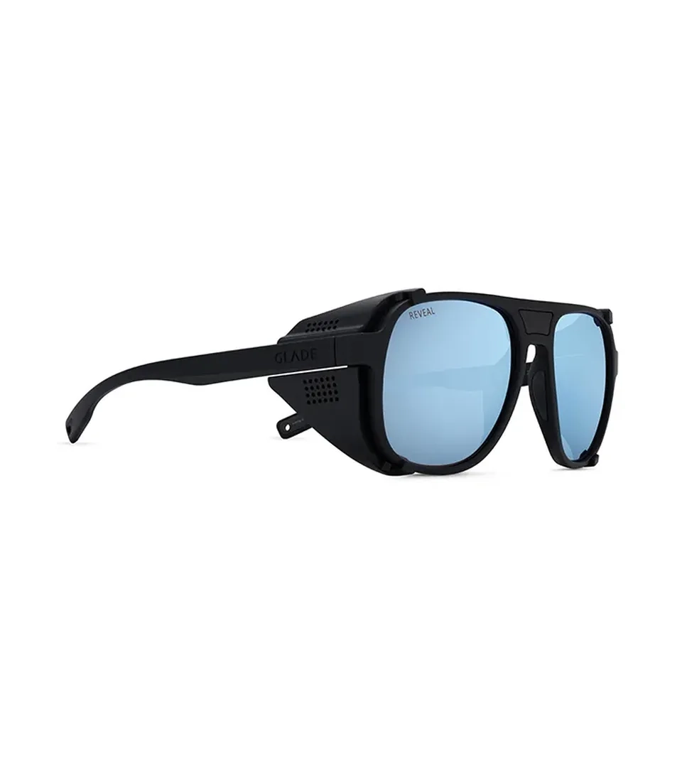 Eyewear photography of black shield sunglasses with blue mirrored lenses, three-quarter view